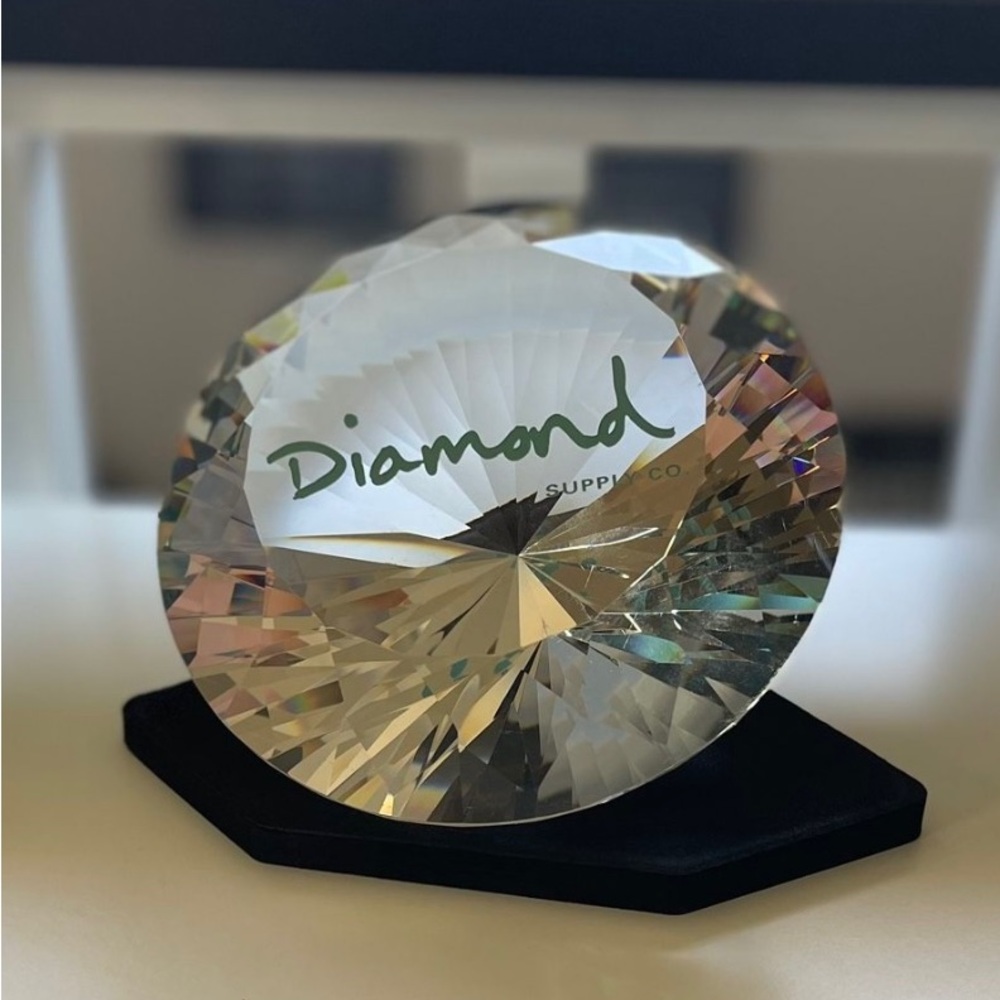 Diamond Supply Co. - Crystal paperweight - RARE** COLLECTIBLE